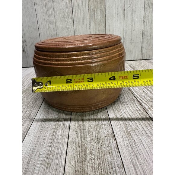 Vintage Leatherbound Decorative Symbols Storage Trinket Box 5" Diameter with Lid - Picture 11 of 12